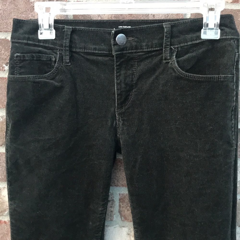 ❎DONATED❎ Loft Outlet OLIVE Modern Skinny Cords - Picture 2 of 8